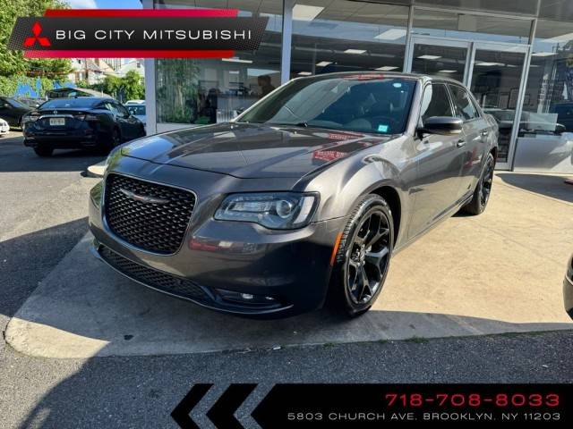 2021 Chrysler 300 300S RWD photo