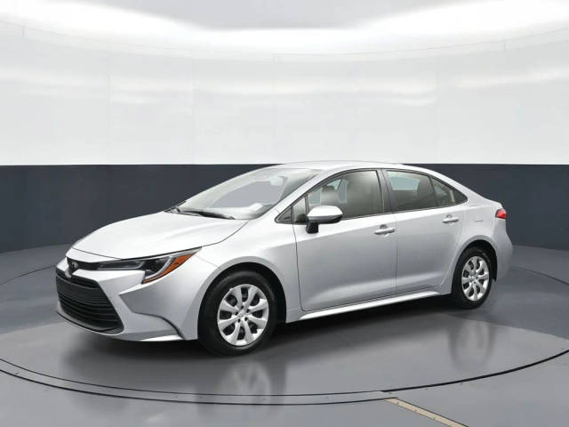 2023 Toyota Corolla LE FWD photo