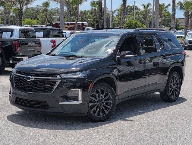2023 Chevrolet Traverse RS FWD photo