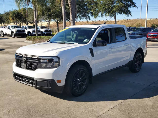 2023 Ford Maverick LARIAT FWD photo