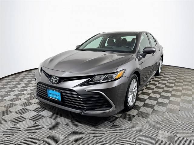 2023 Toyota Camry LE FWD photo