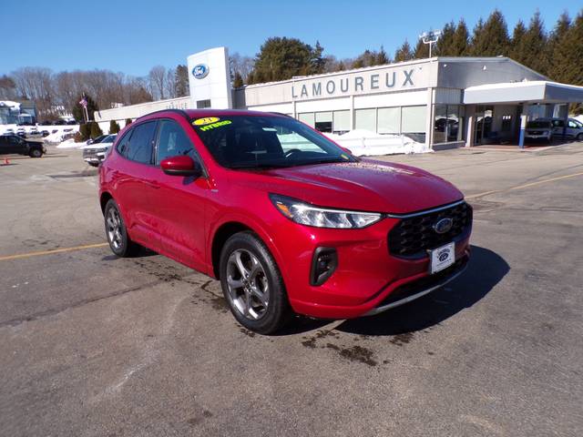 2023 Ford Escape ST-Line Select AWD photo
