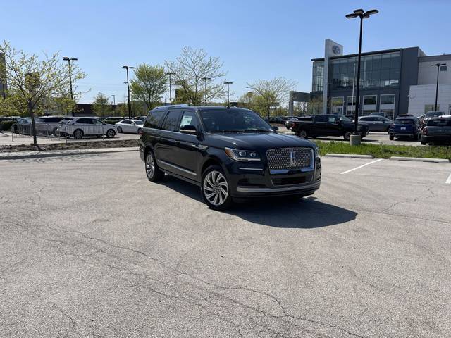 2023 Lincoln Navigator L Reserve 4WD photo