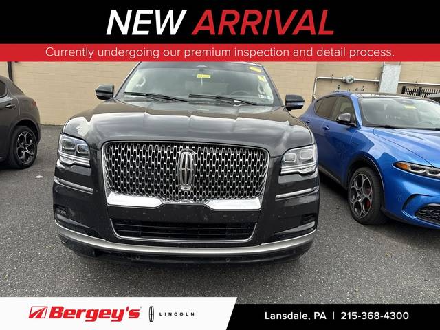 2023 Lincoln Navigator L Reserve 4WD photo