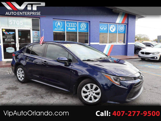 2023 Toyota Corolla LE FWD photo