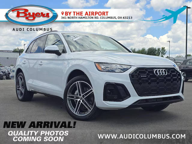 2023 Audi Q5 S line Premium Plus AWD photo