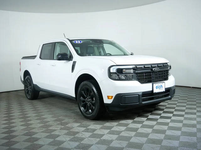 2023 Ford Maverick LARIAT AWD photo