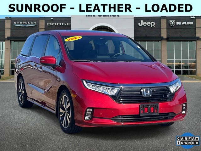 2023 Honda Odyssey Touring FWD photo