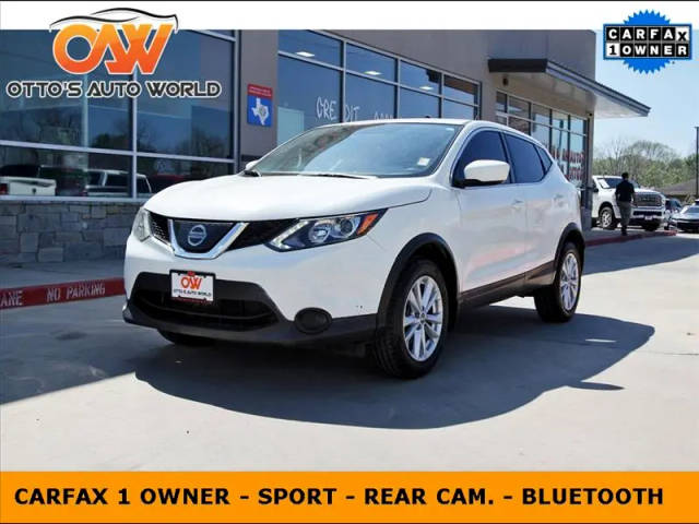 2019 Nissan Rogue Sport S FWD photo