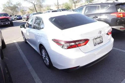 2023 Toyota Camry LE FWD photo