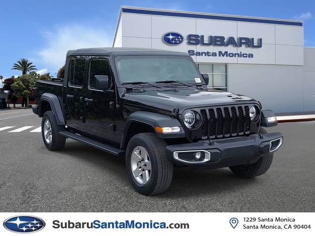 2023 Jeep Gladiator Sport 4WD photo