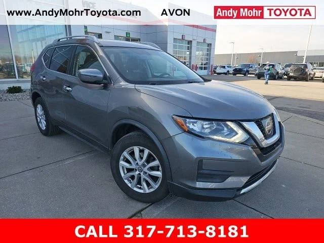 2017 Nissan Rogue SV AWD photo