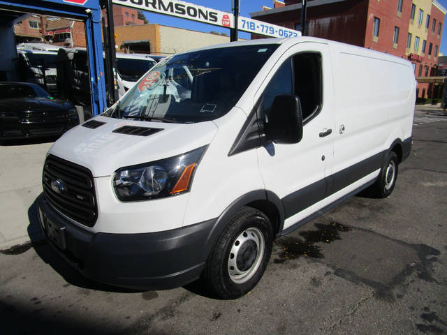 2018 Ford Transit Van  RWD photo