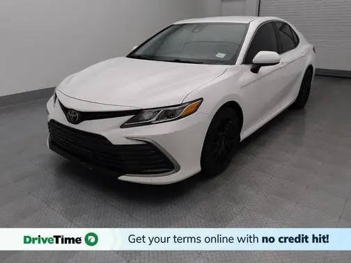 2022 Toyota Camry LE FWD photo