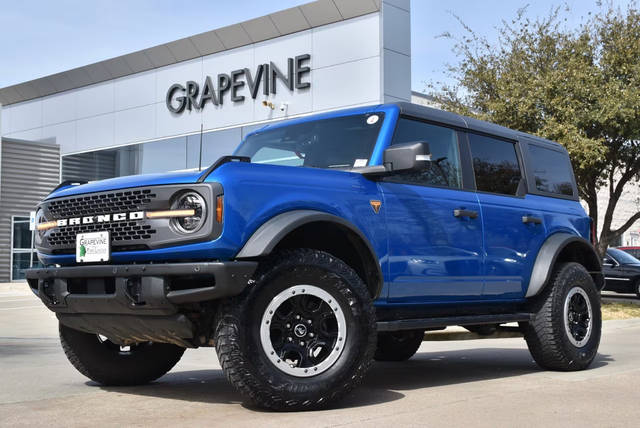 2022 Ford Bronco 4 Door Badlands 4WD photo