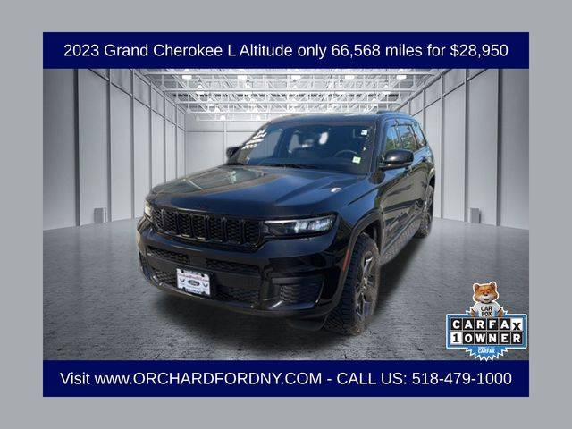2023 Jeep Grand Cherokee L Altitude 4WD photo