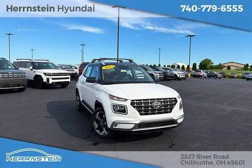 2023 Hyundai Venue Limited FWD photo