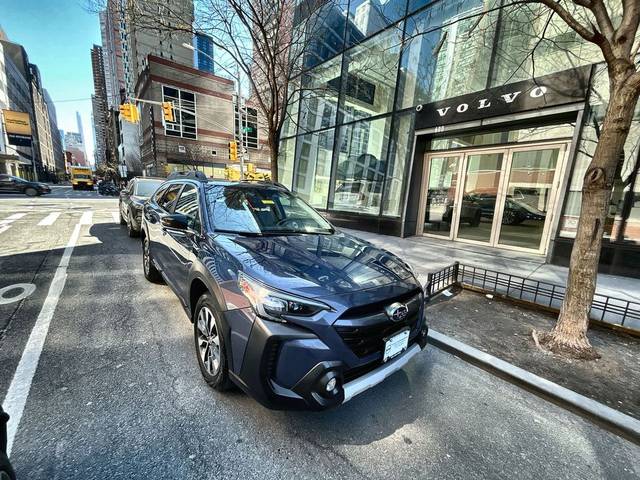 2023 Subaru Outback Limited AWD photo