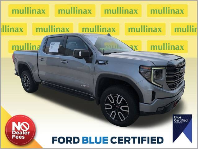 2023 GMC Sierra 1500 AT4 4WD photo