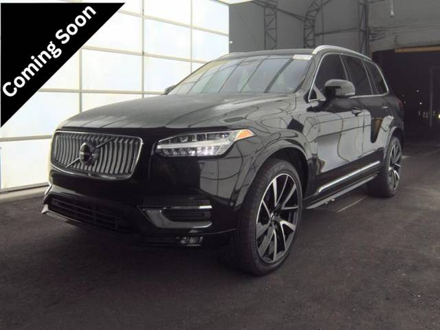 2023 Volvo XC90 Plus AWD photo