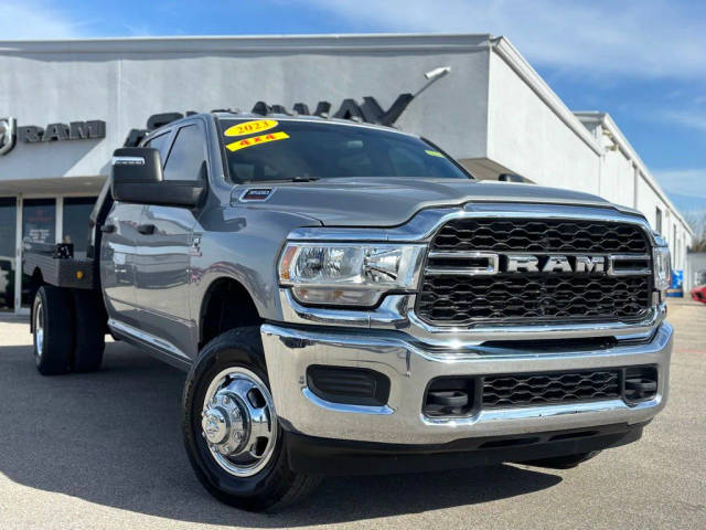 2023 Ram 3500 Tradesman 4WD photo