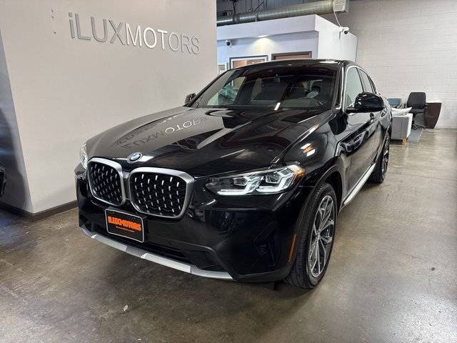 2023 BMW X4 xDrive30i AWD photo