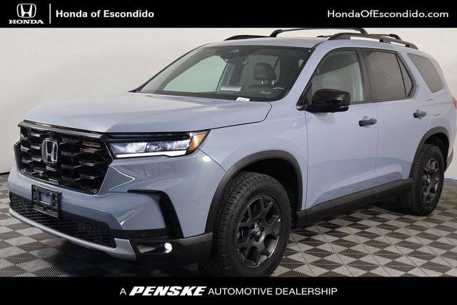 2023 Honda Pilot TrailSport AWD photo