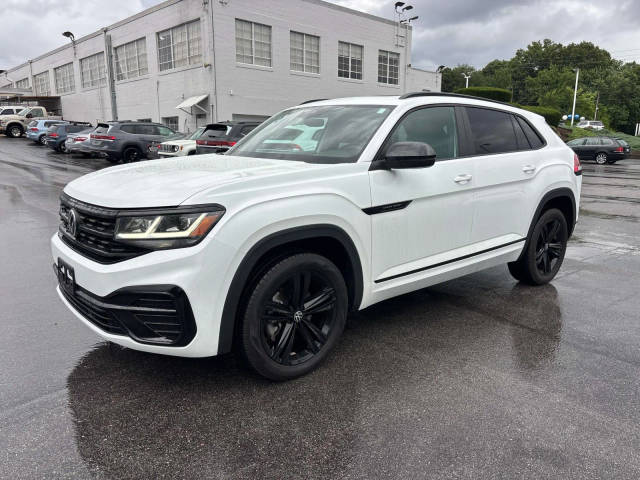2023 Volkswagen Atlas Cross Sport 3.6L V6 SEL R-Line Black AWD photo