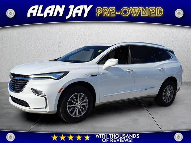 2023 Buick Enclave Essence FWD photo
