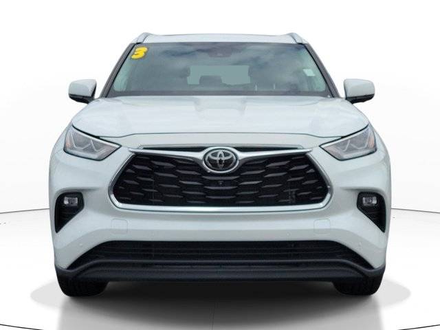 2023 Toyota Highlander Limited FWD photo