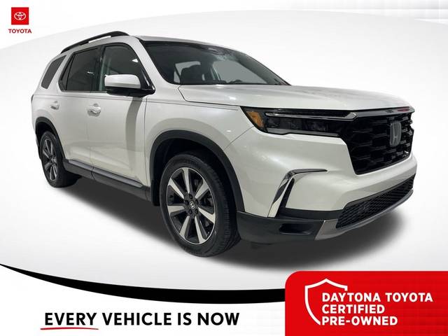 2023 Honda Pilot Touring AWD photo