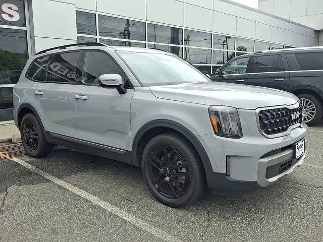 2023 Kia Telluride EX X-Line AWD photo