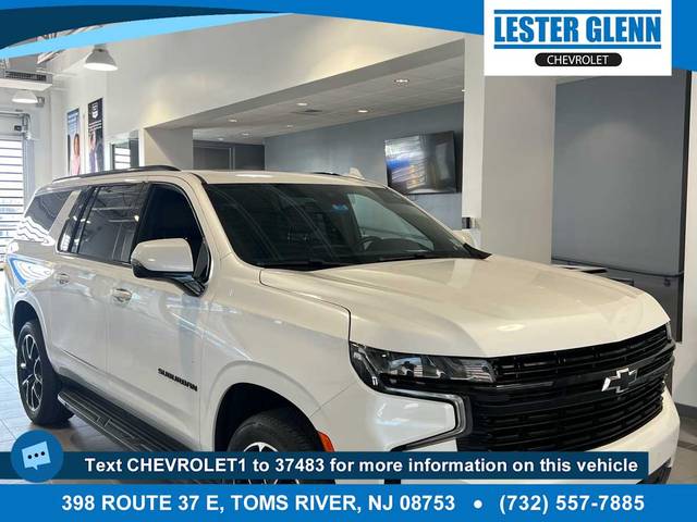 2023 Chevrolet Suburban RST 4WD photo