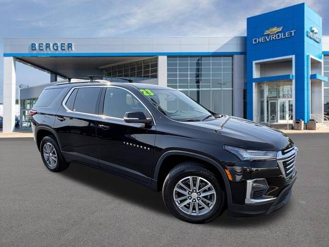 2023 Chevrolet Traverse LT Cloth FWD photo