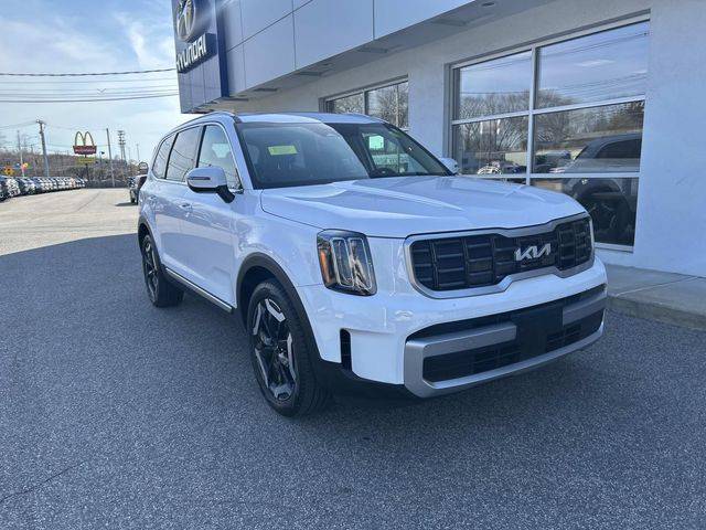 2023 Kia Telluride S AWD photo
