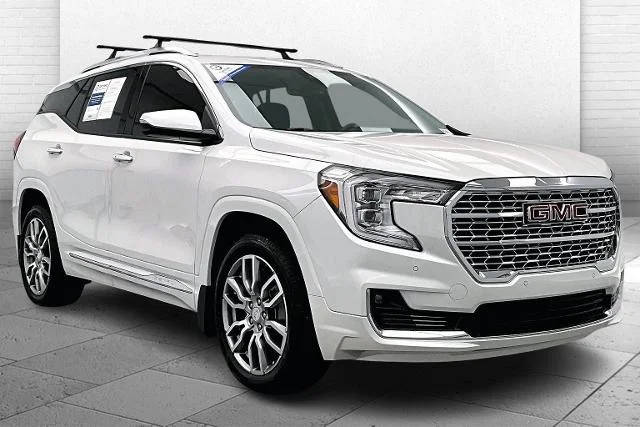 2023 GMC Terrain Denali AWD photo