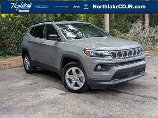 2023 Jeep Compass Latitude 4WD photo