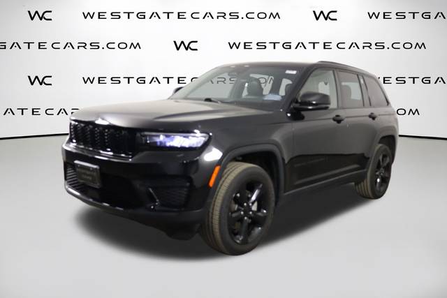 2023 Jeep Grand Cherokee Altitude 4WD photo