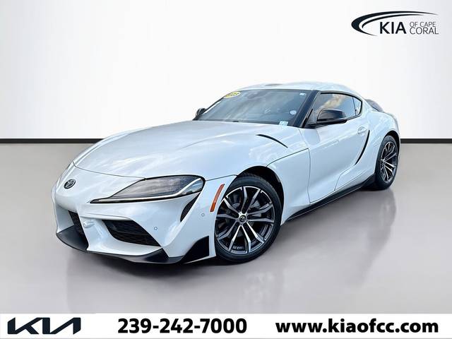 2023 Toyota Supra 2.0 RWD photo