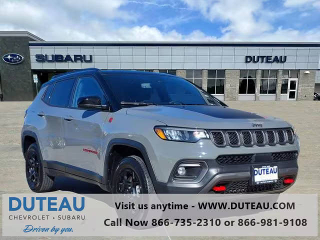 2023 Jeep Compass Trailhawk 4WD photo