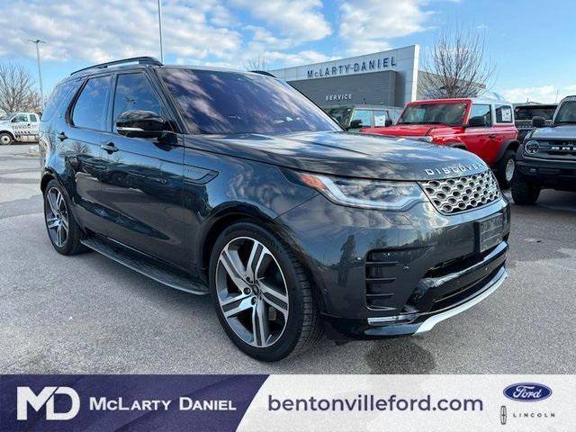 2023 Land Rover Discovery Metropolitan Edition 4WD photo