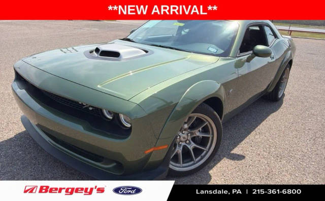 2023 Dodge Challenger R/T Scat Pack Widebody RWD photo