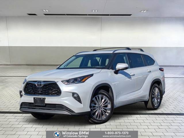 2023 Toyota Highlander Platinum AWD photo