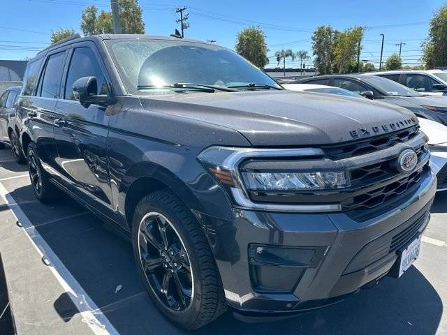2023 Ford Expedition Limited 4WD photo