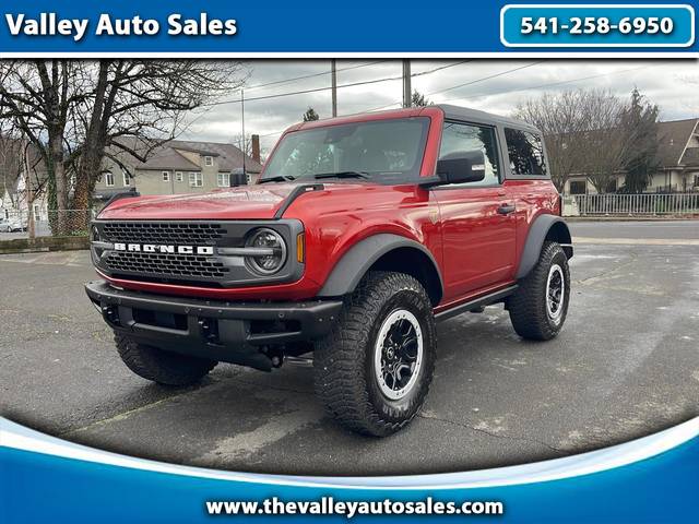 2023 Ford Bronco 2 Door Badlands 4WD photo