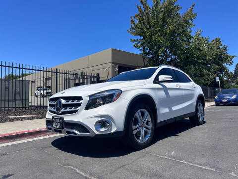 2019 Mercedes-Benz GLA-Class GLA 250 AWD photo