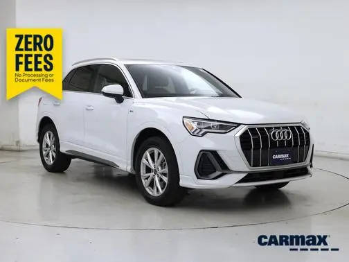 2023 Audi Q3 S line Premium AWD photo