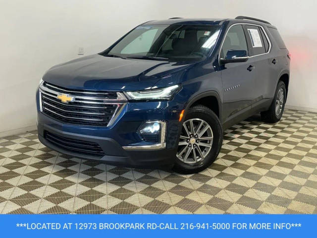 2023 Chevrolet Traverse LT Cloth AWD photo