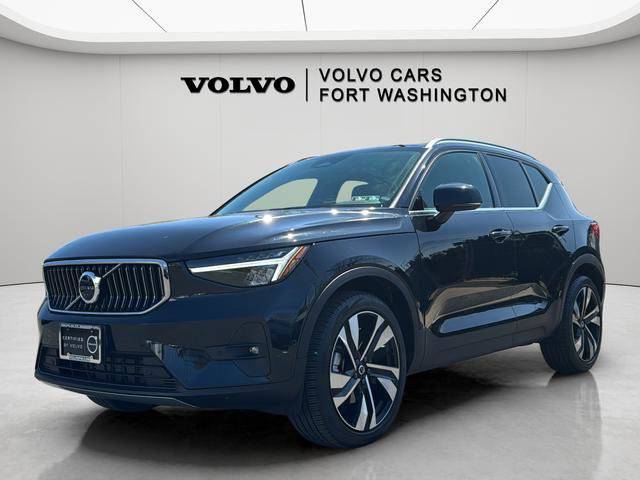 2023 Volvo XC40 Ultimate Bright Theme AWD photo