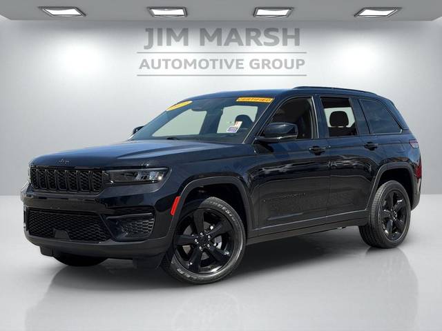 2023 Jeep Grand Cherokee Altitude 4WD photo